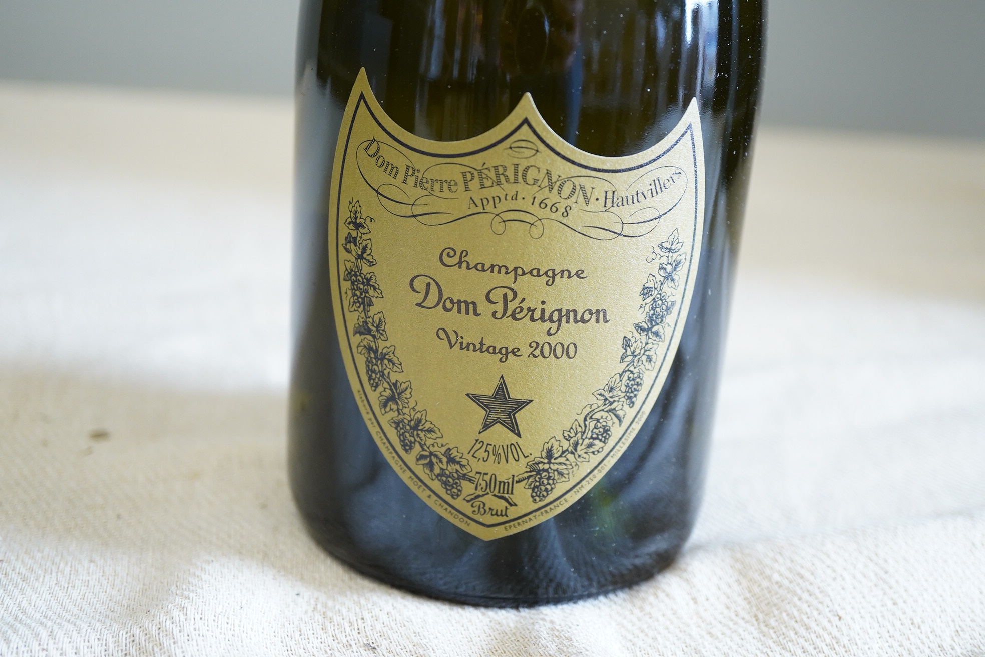 Champagne: Dom Perignon, 2000